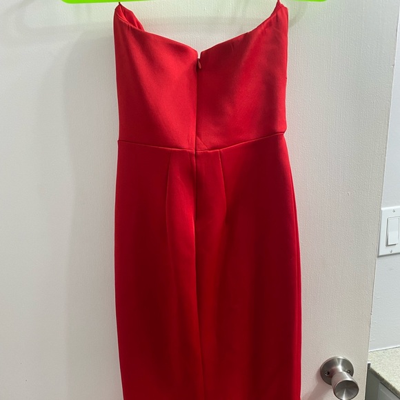 Express Strapless Red Mermaid Dress - Size: 4 - Picture 6 of 9